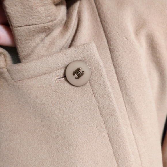 🥰 Host Pick!Vintage Authentic Chanel Brand 1980's Wool Peacoat, Tan & Black, 38 - Picture 13 of 14